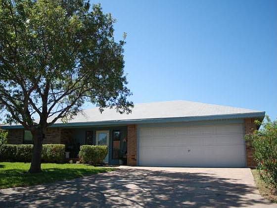 1st image of 105 Inwood Dr