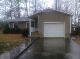 2908 Tractor Dr, Raleigh, NC 27603