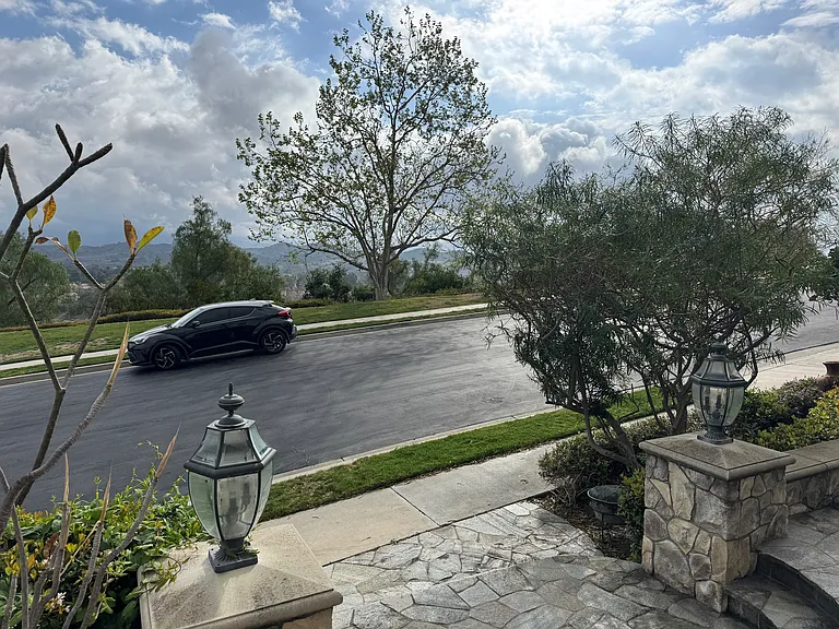 23709 Ridgeway — Photo 3
