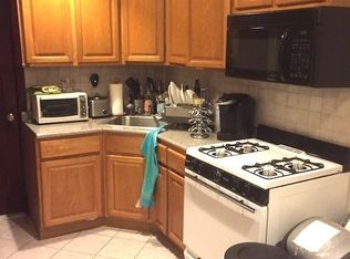 2140 46th St #1, Astoria, NY 11105