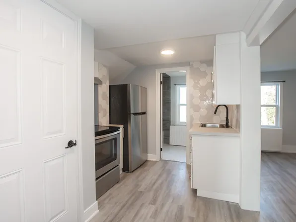 20 Patsy Ave #2, Welland, ON L3B 3M2