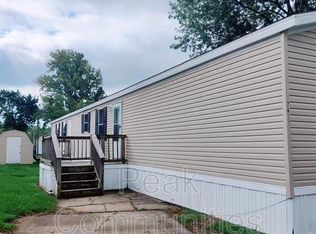 7411 Sioux Run UNIT 182, Indianapolis, IN 46219