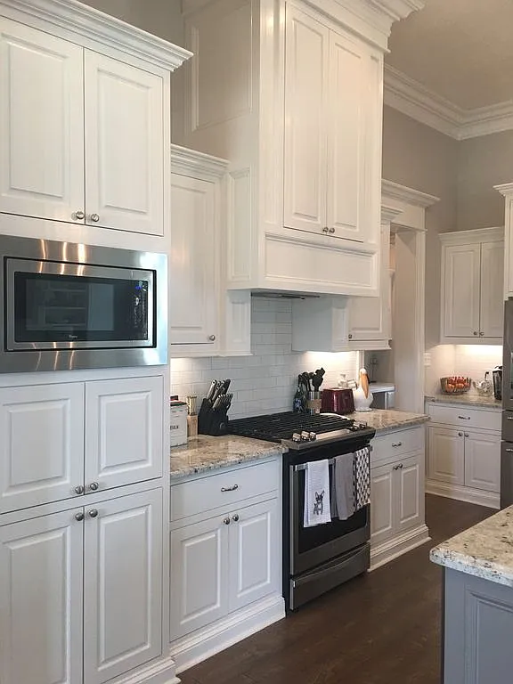 3 bed, 2268 sqft, $3,500 — Photo 4