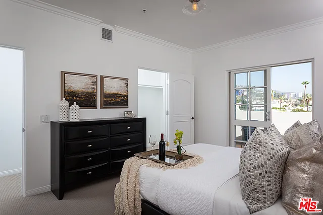 851 N San Vicente Blvd #308 — Photo 12