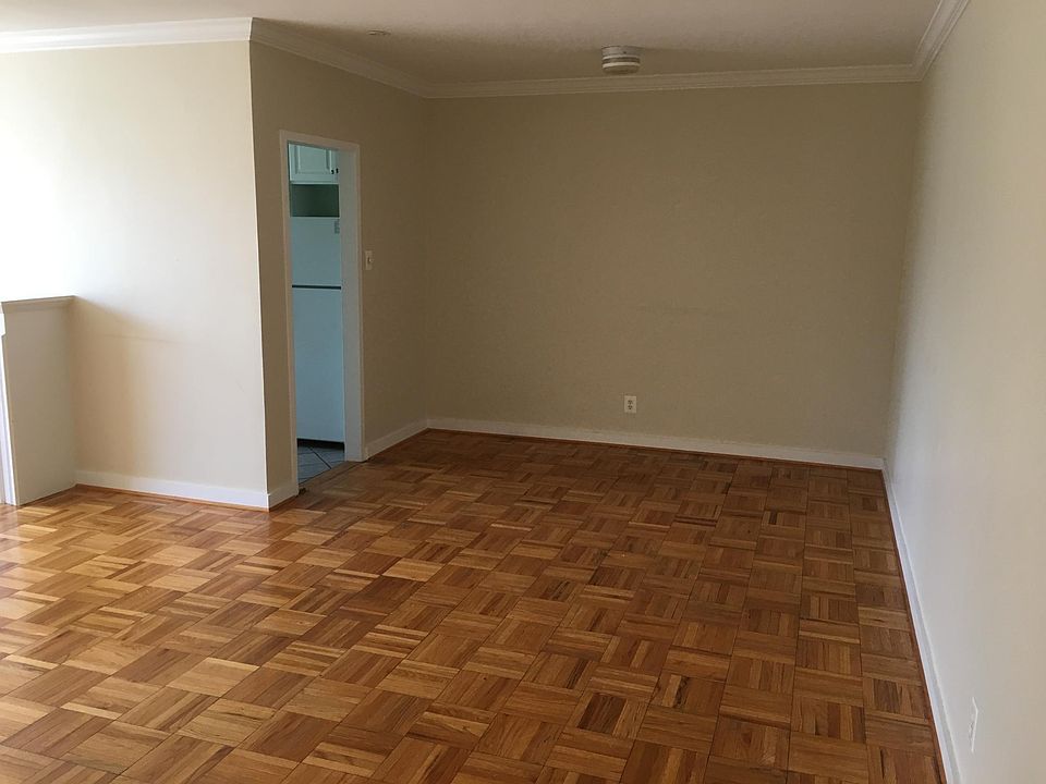 Hard-wood floors throughout