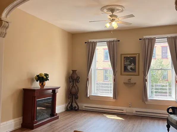 623 Main St #2, Honesdale, PA 18431