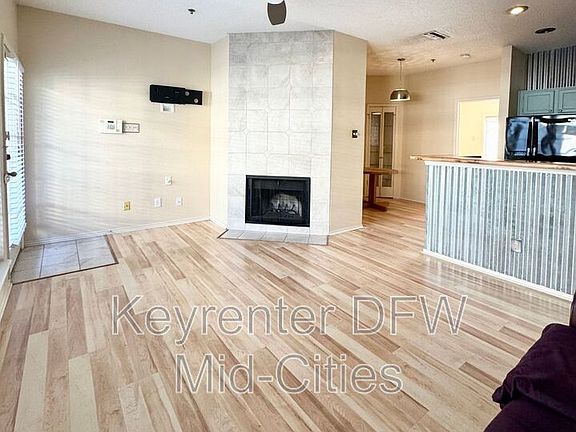 2nd image of 4800 W Lovers Ln APT 405