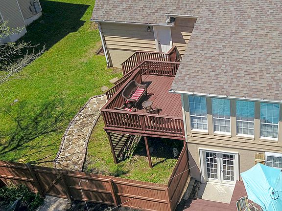 2nd image of 10116 Lonesome Pine Dr