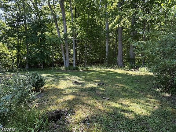4th image of 179 Old Turnpike Rd