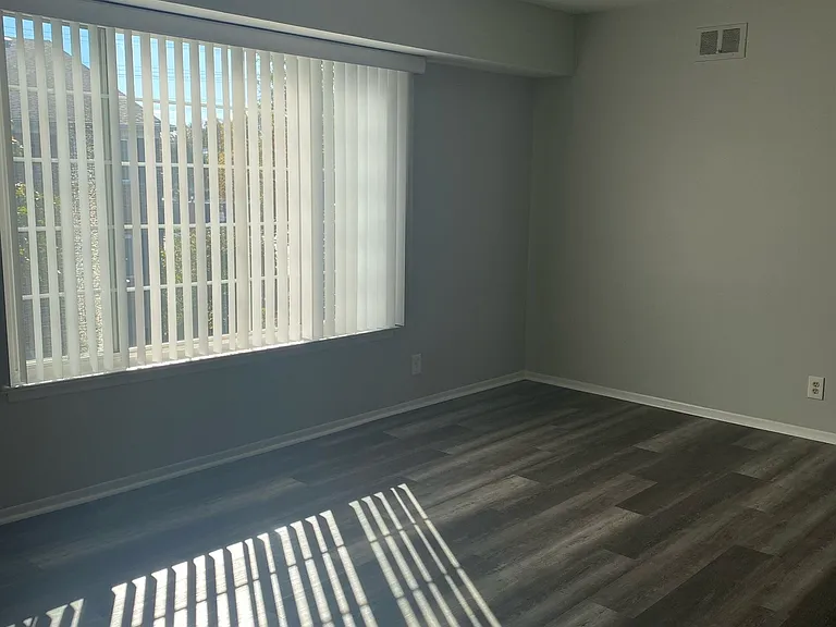 25344 Shiawassee Cir #210 — Photo 11