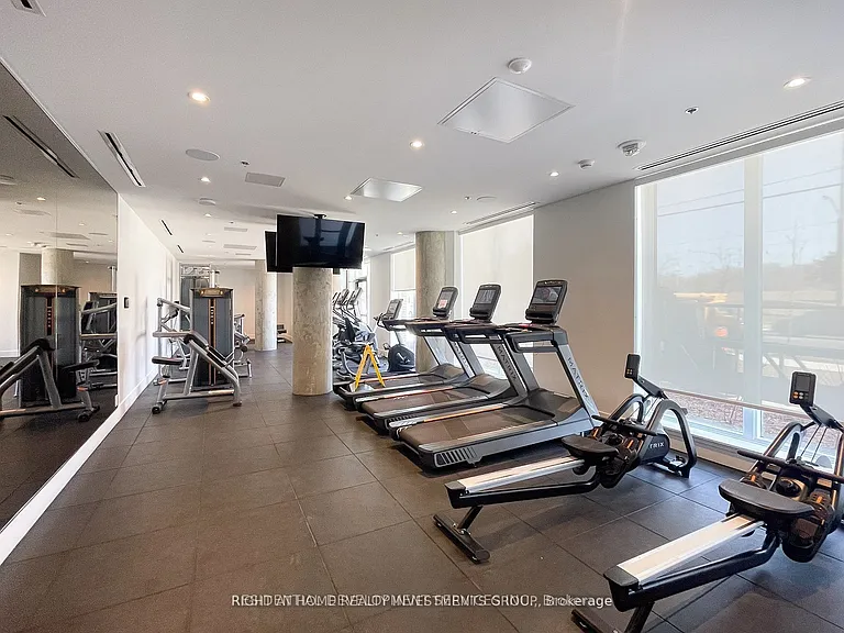 3100 Keele St #1212 — Photo 11