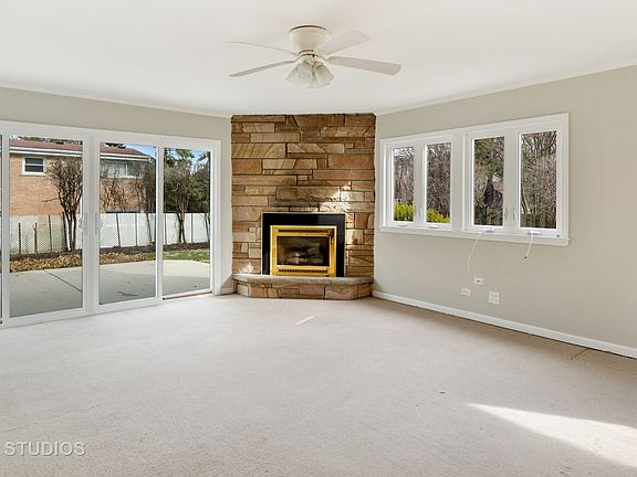 5th image of 1020 Manor Dr
