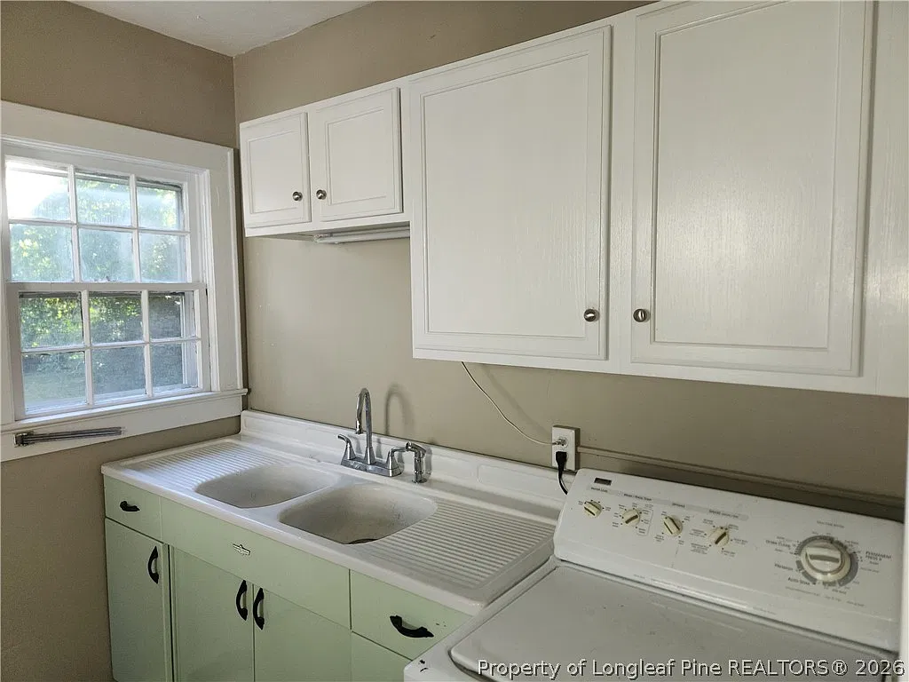 2 bed, 1.0 bath, 840 sqft, $1,200 — Photo 4