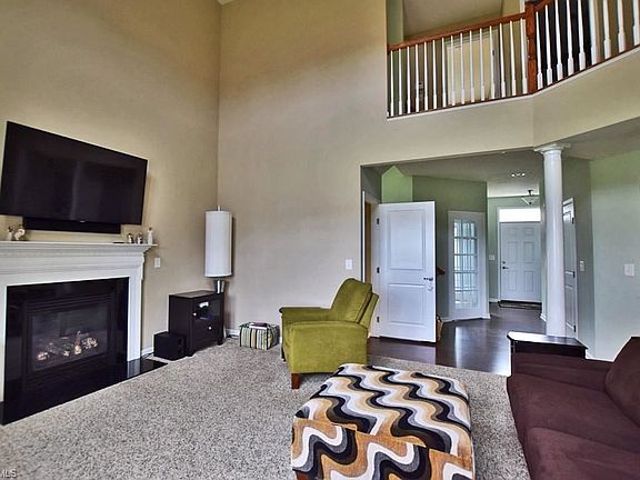 3rd image of 3800 Pinnacle Ct