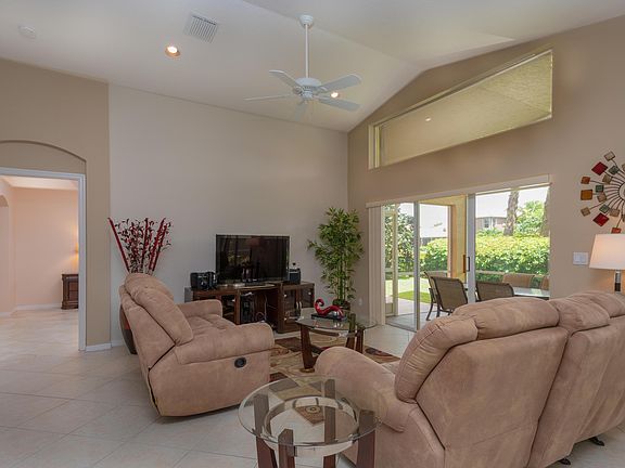 5th image of 7263 Lombardy St