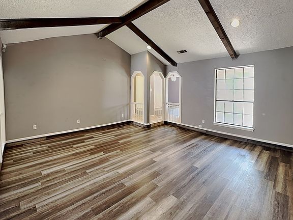 4th image of 6403 San Juan Ave