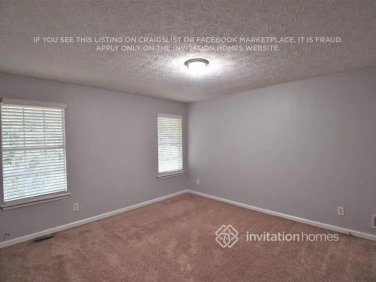 210 Enon Ct SW — Photo 6