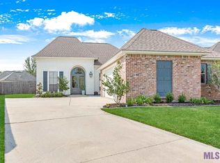 10455 Hill Pointe Ave, Baton Rouge, LA 70810