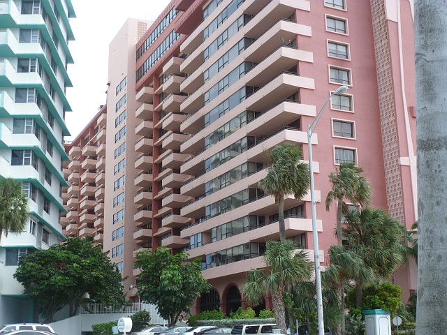 2nd image of 5225 Collins Ave APT 1406