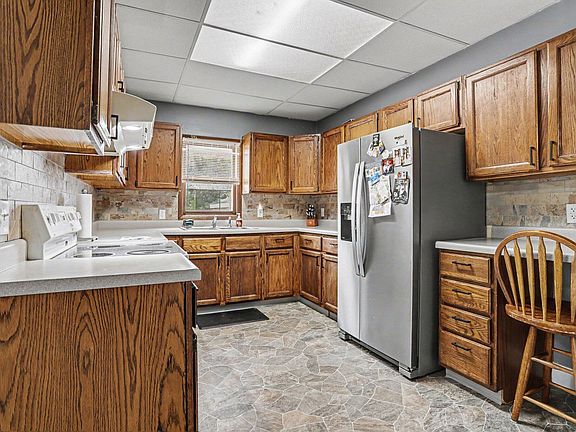 5th image of 510 Lakeview Ave