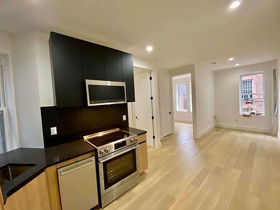 2nd image of 211 E 33rd St #44