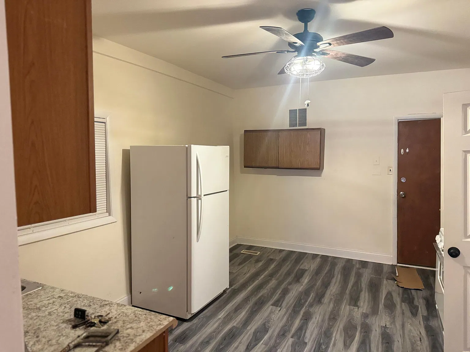 3106 N California Ave — Photo 2