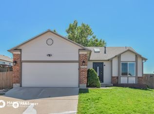 2525 Classic Ct, Colorado Springs, CO 80922