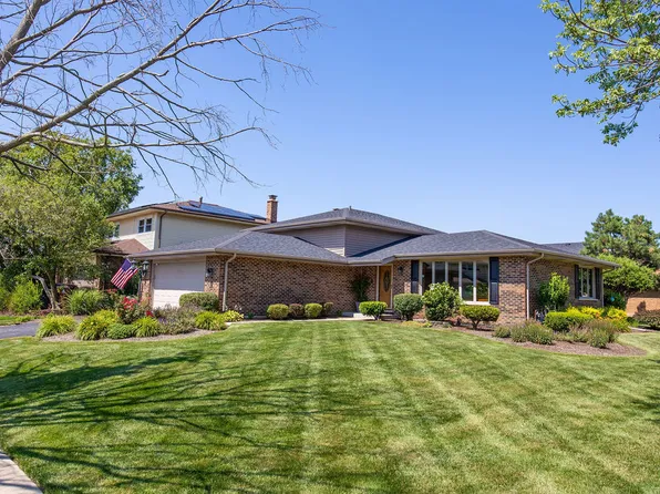 17207 Valley Dr, Tinley Park, IL 60487