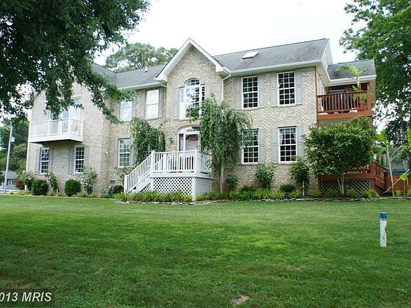 3rd image of 40306 Waterview Dr