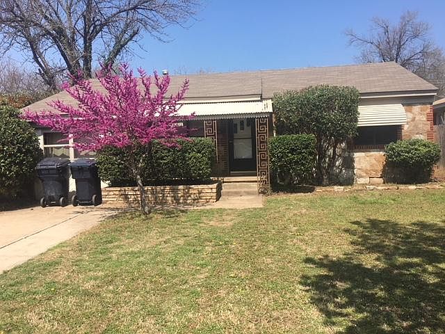 Lots of landscaping; 2-car wide driveway
