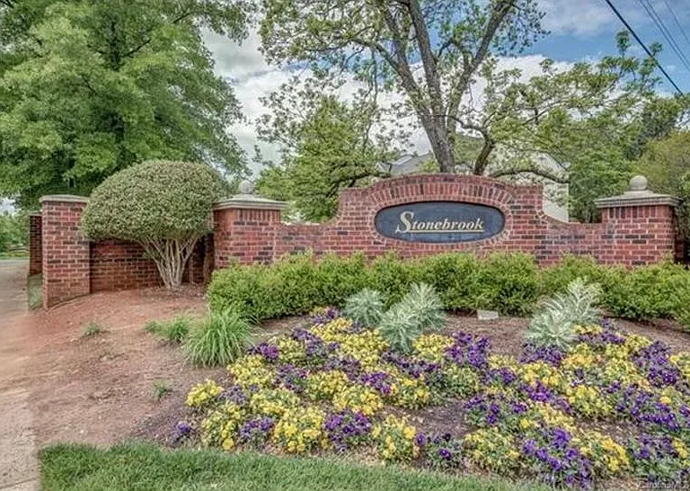 5509 Santeelah Ct — Photo 15