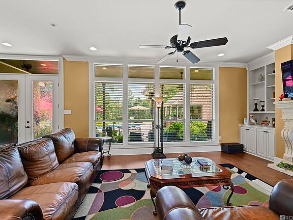 3rd image of 7242 Pirie Dr