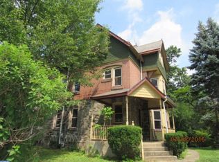 99 W La Crosse Ave, Lansdowne, PA 19050
