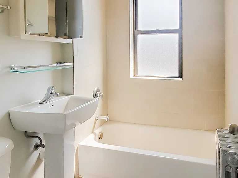 4547 N Leavitt St #45493 — Photo 11