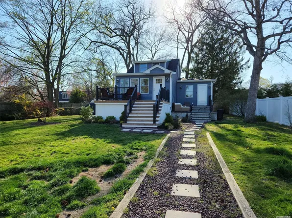 134 Ralph Avenue, Babylon, NY 11702