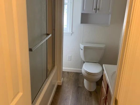 621 S Railroad St APT 2, Myerstown, PA 17067