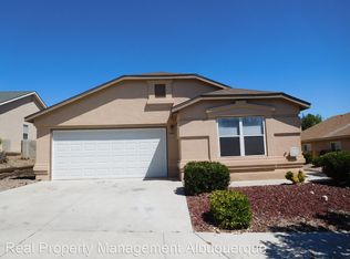 5747 Aida Rd NW, Albuquerque, NM 87114