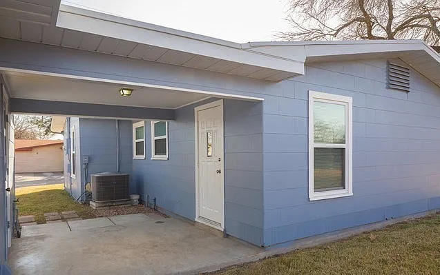 303 Schmeltzer Ln — Photo 17