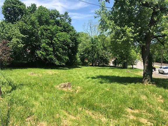 5th image of 5025 Highland Ave