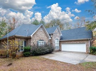 35 Rutherford Pl, Social Circle, GA 30025
