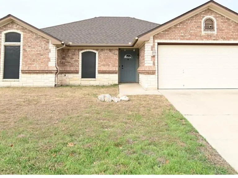 4501 Lauren Mackenzie Dr — Photo 1