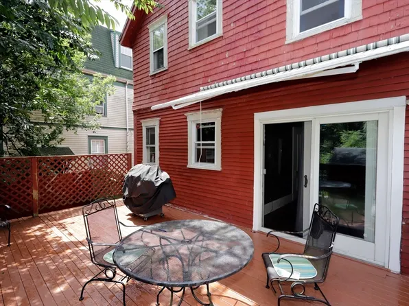 76-78 James St, New Bedford, MA 02740