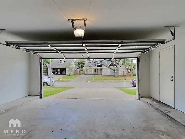 11418 Chariot Dr — Photo 24
