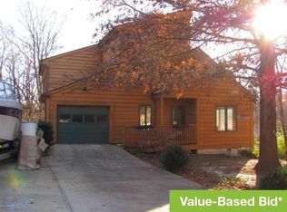 7 Paradise Ln, Washington, MO 63090