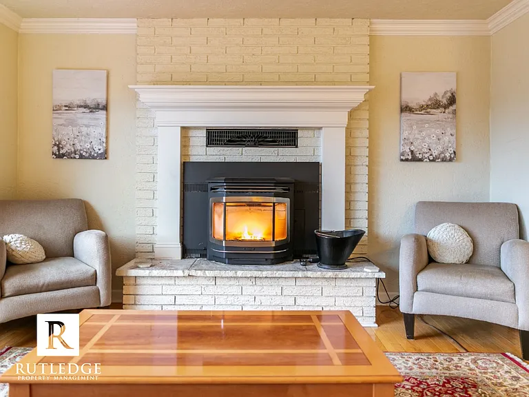 6565 Whispering Pines Ln — Photo 9