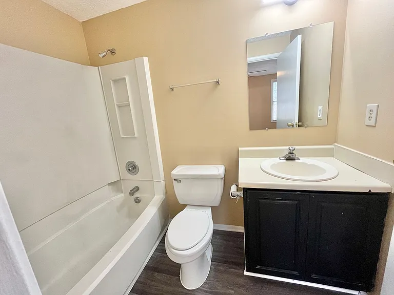 6418 Meadow Rue Dr — Photo 17