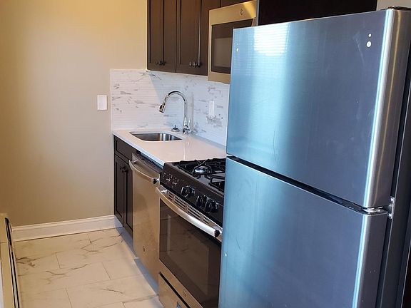 3rd image of 2502 John F Kennedy Blvd #314