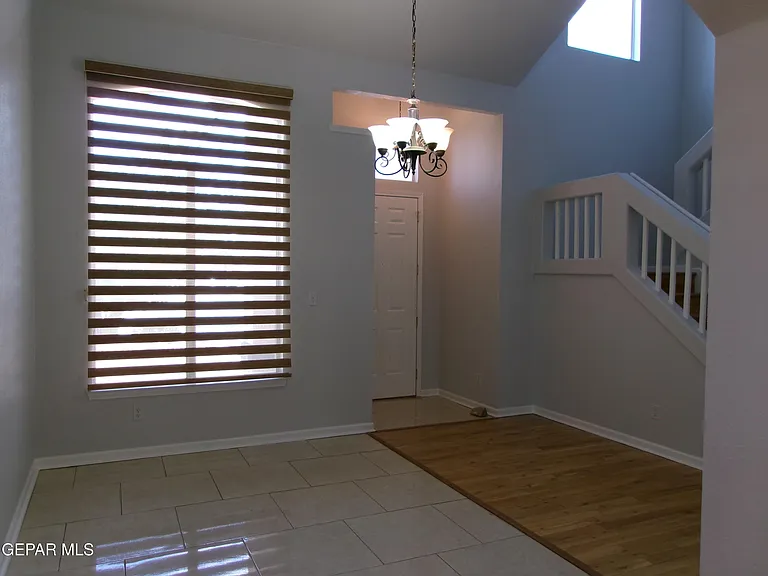 304 Alex Nicholas Ct — Photo 6