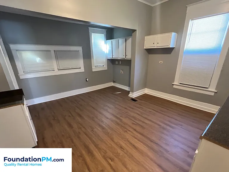 1229 Neptune St — Photo 4