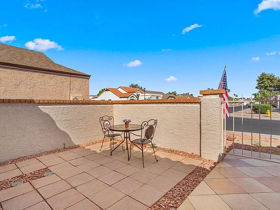 4th image of 10996 N 60TH Drive